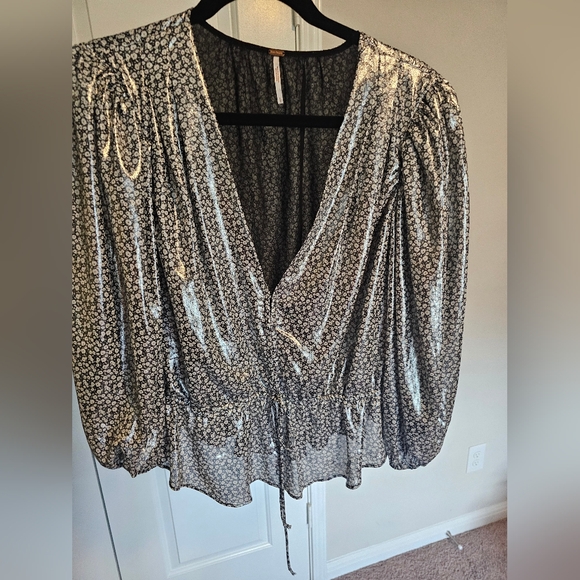 Free People Metallic Floral Peplum Blouse Women Top - Picture 1 of 4